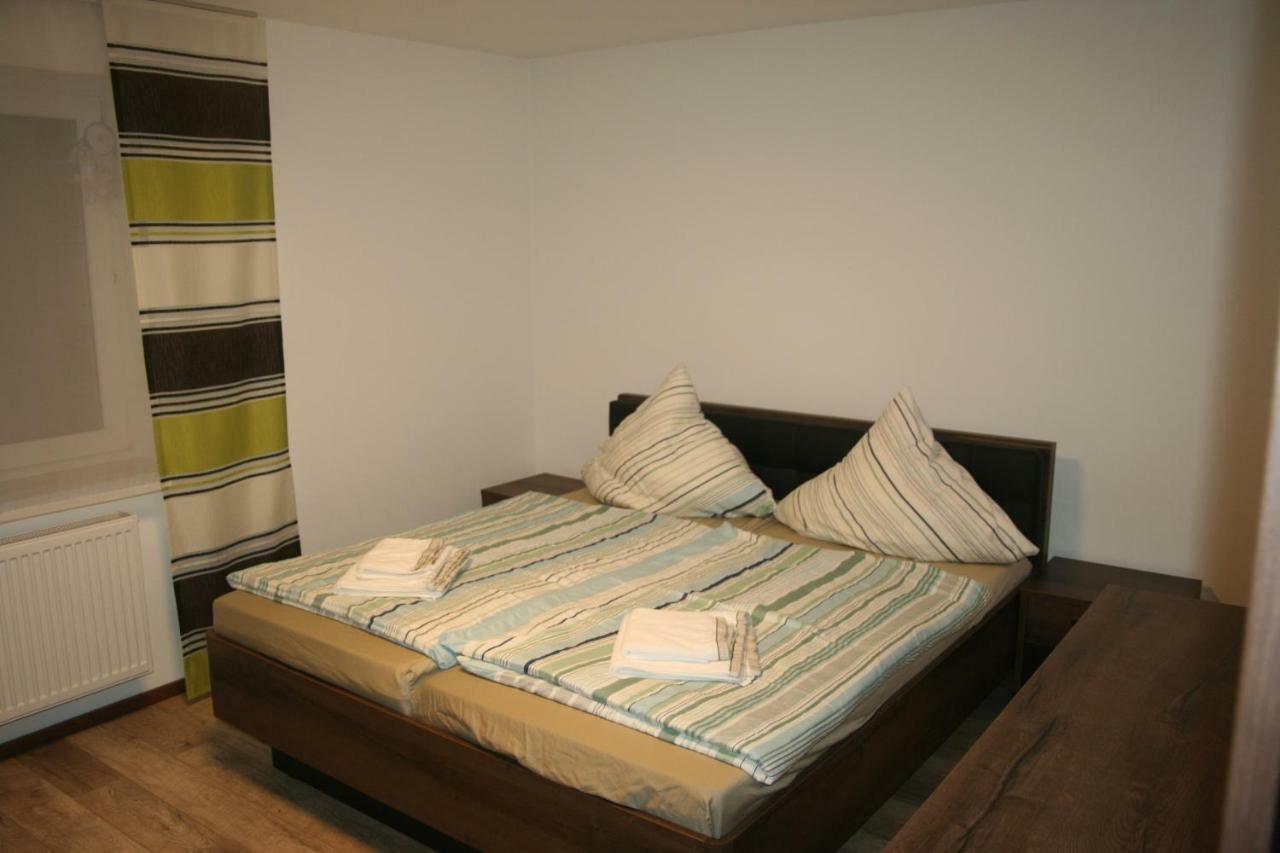 Privat Unterkunft Schreiber Winterbach  Εξωτερικό φωτογραφία