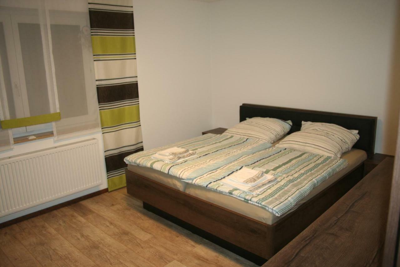 Privat Unterkunft Schreiber Winterbach  Εξωτερικό φωτογραφία